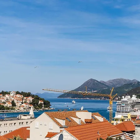 Radovan - One-bedroom With Balcony And Sea View