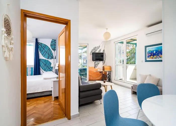 Radovan - One-bedroom With Balcony And Sea View *