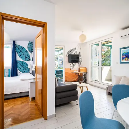 Radovan - One-bedroom With Balcony And Sea View *