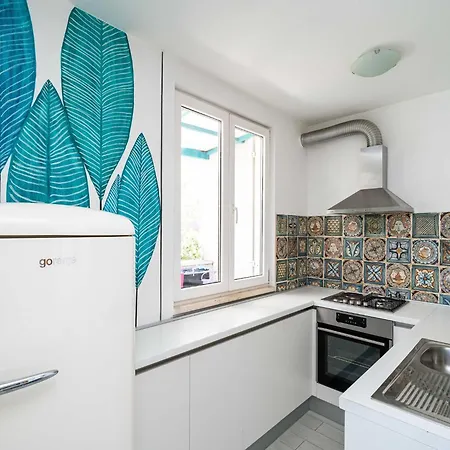 Διαμέρισμα Radovan - One-bedroom With Balcony And Sea View