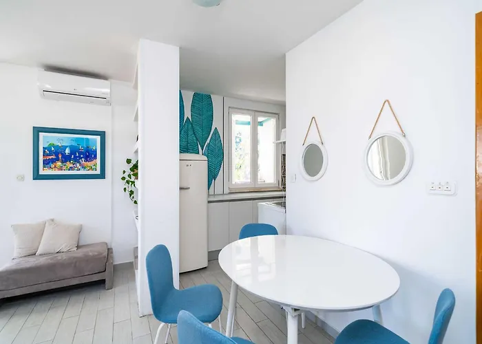 アパート Radovan - One-bedroom With Balcony And Sea View ドゥブロブニク