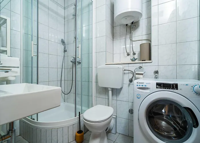 Radovan - One-bedroom With Balcony And Sea View *